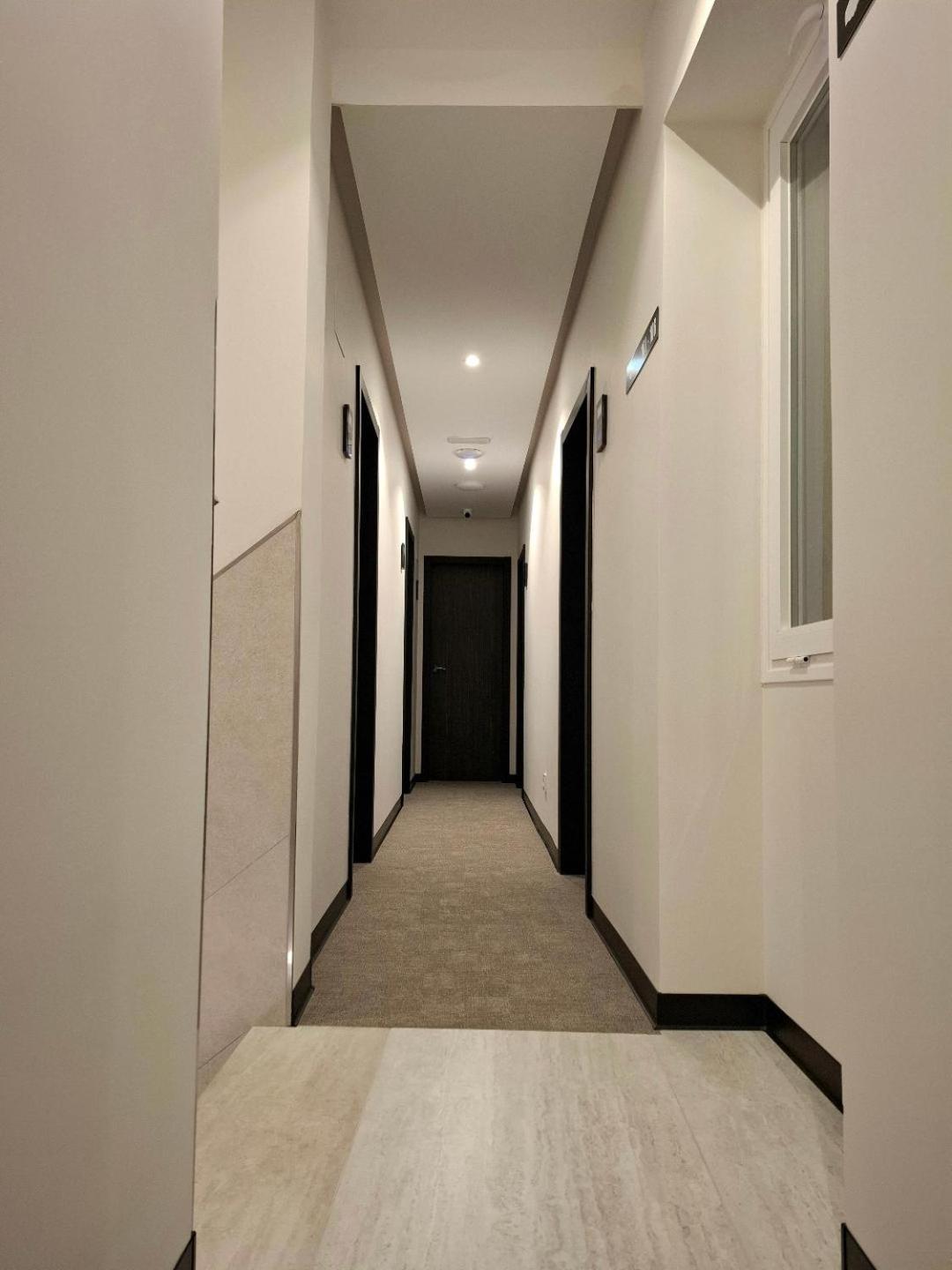 Hostal San Blas Madrid Exterior foto